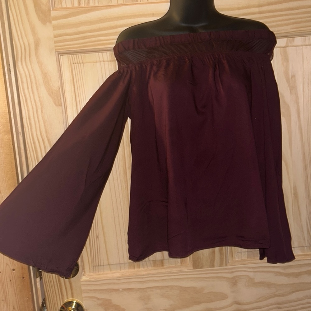 off shoulder burgundy/maroon top